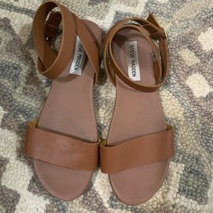 Steve Madden Leather Sandal size 7